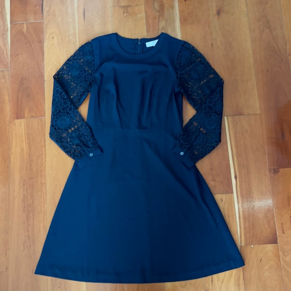 Loft Dress with Lace Sleeves- Navy-Size 00